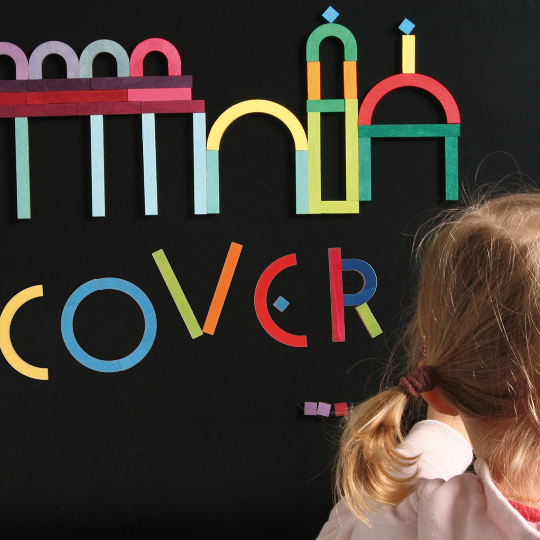 GRIMM'S mini magnetic puzzle Alphabetic Letters